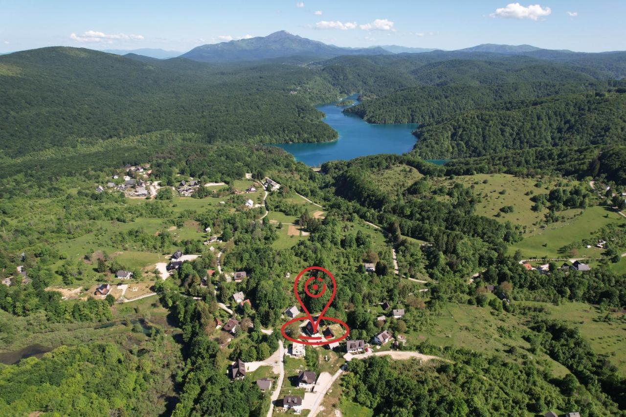 B&B Plitvica Hill ปลิตวิตซาเซโล ภายนอก รูปภาพ