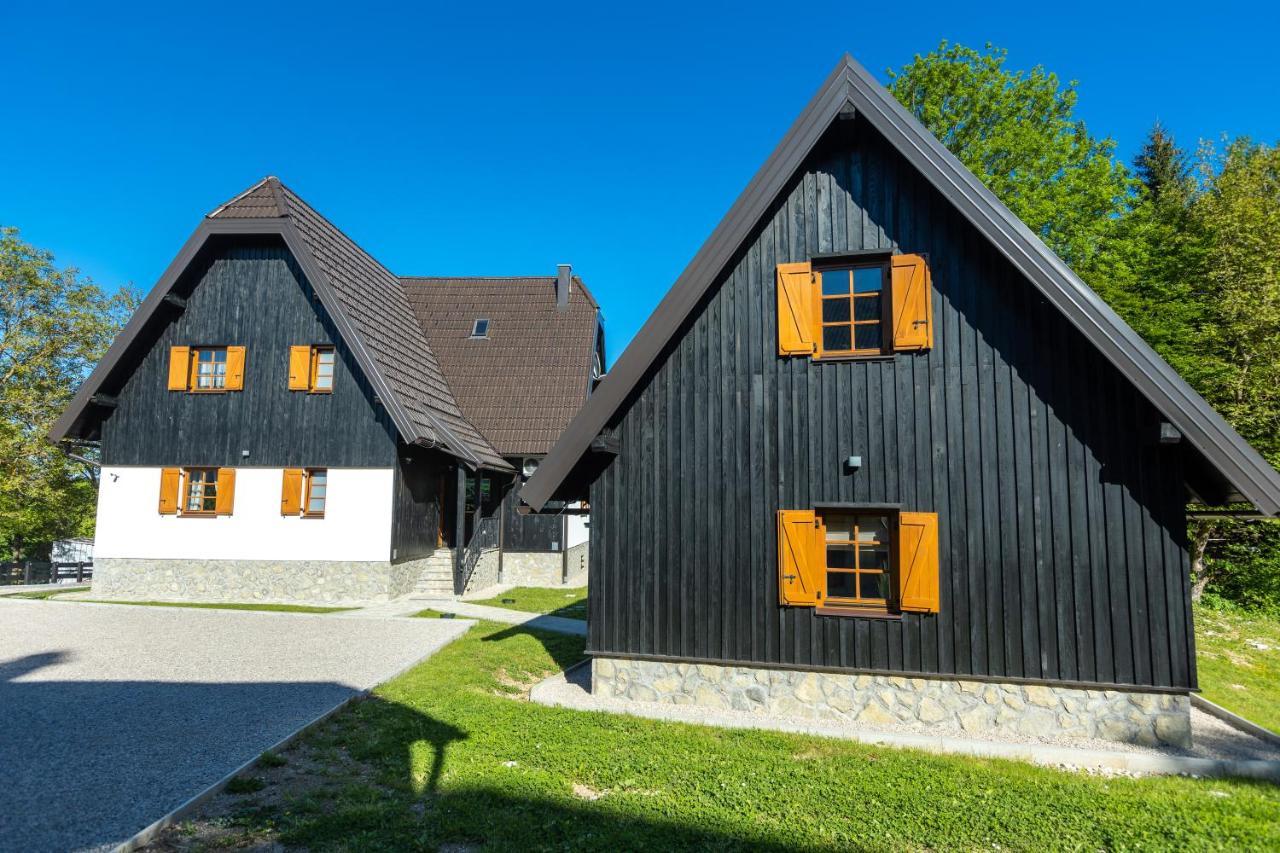 B&B Plitvica Hill ปลิตวิตซาเซโล ภายนอก รูปภาพ